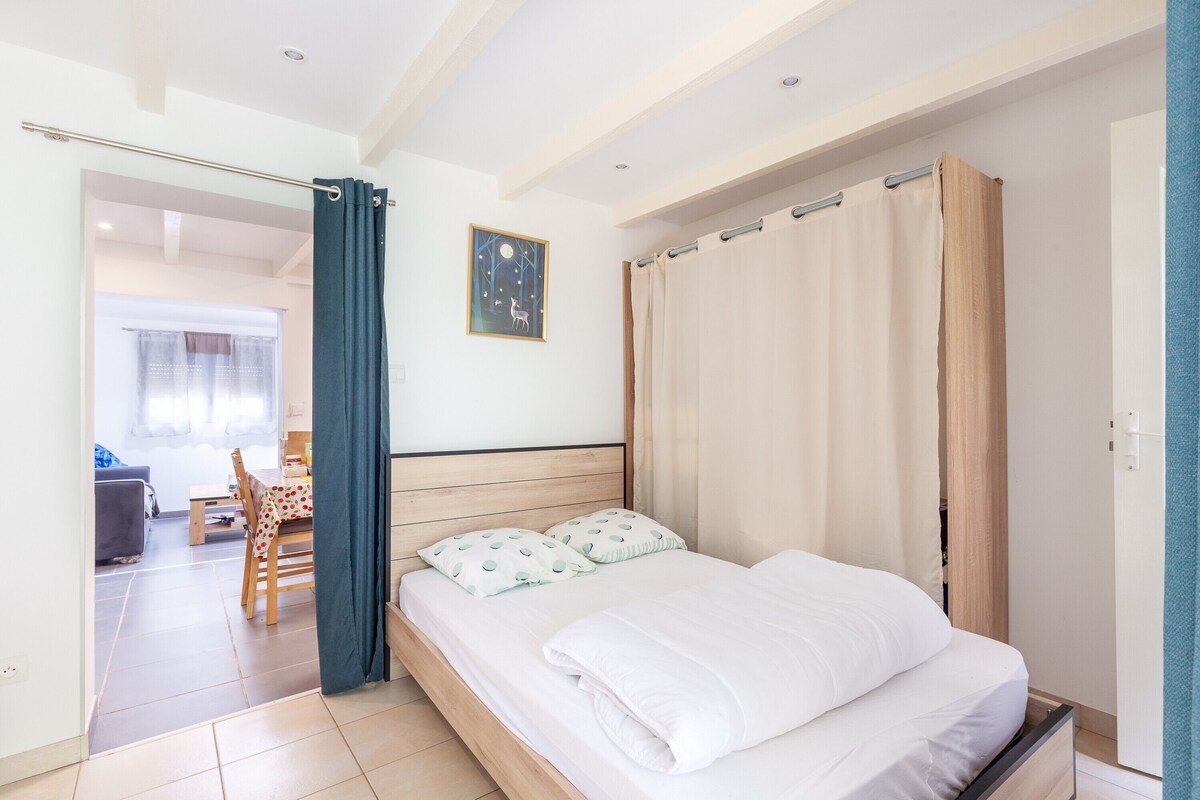 Gîte Rénové Calanques La Vesse 4