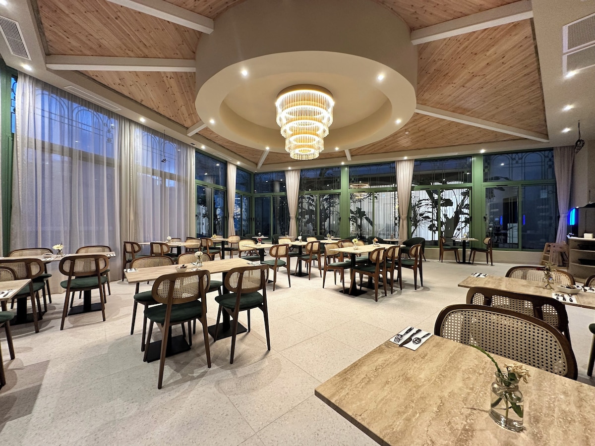 HOTEL AMBASSADOR NICE
