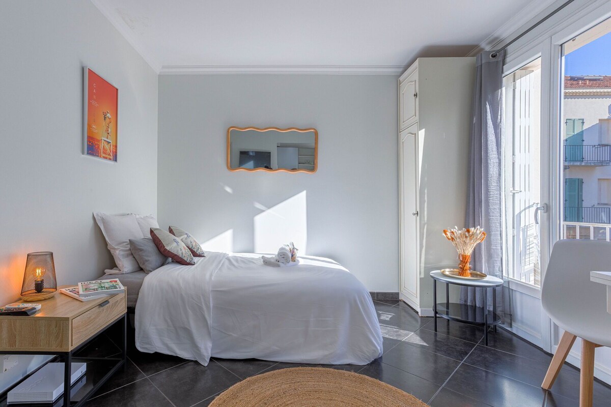 Rue Hoche - Studio Central Cannes By Halldis 3