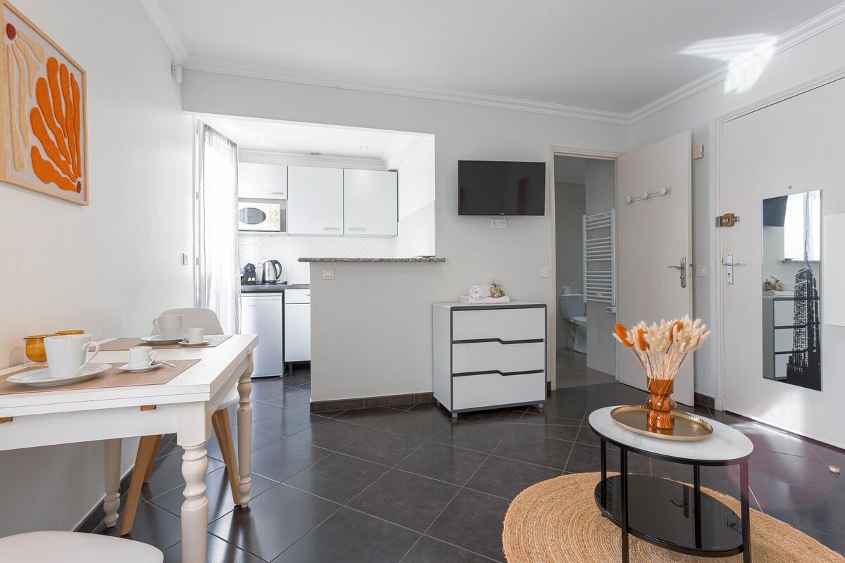 Rue Hoche - Studio Central Cannes By Halldis 2