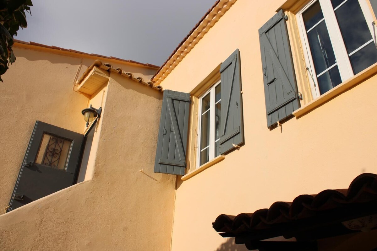 Romarin - EZE - Gîte 5