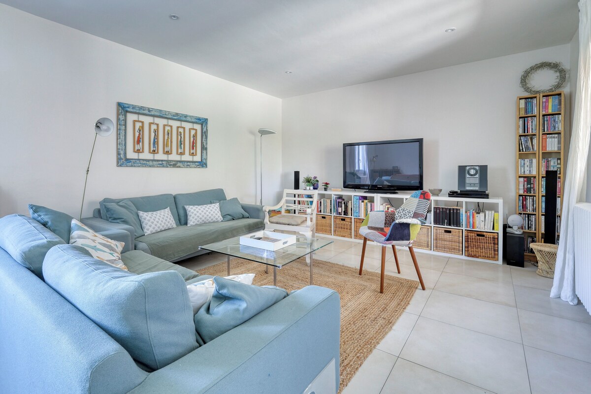 Villa 6