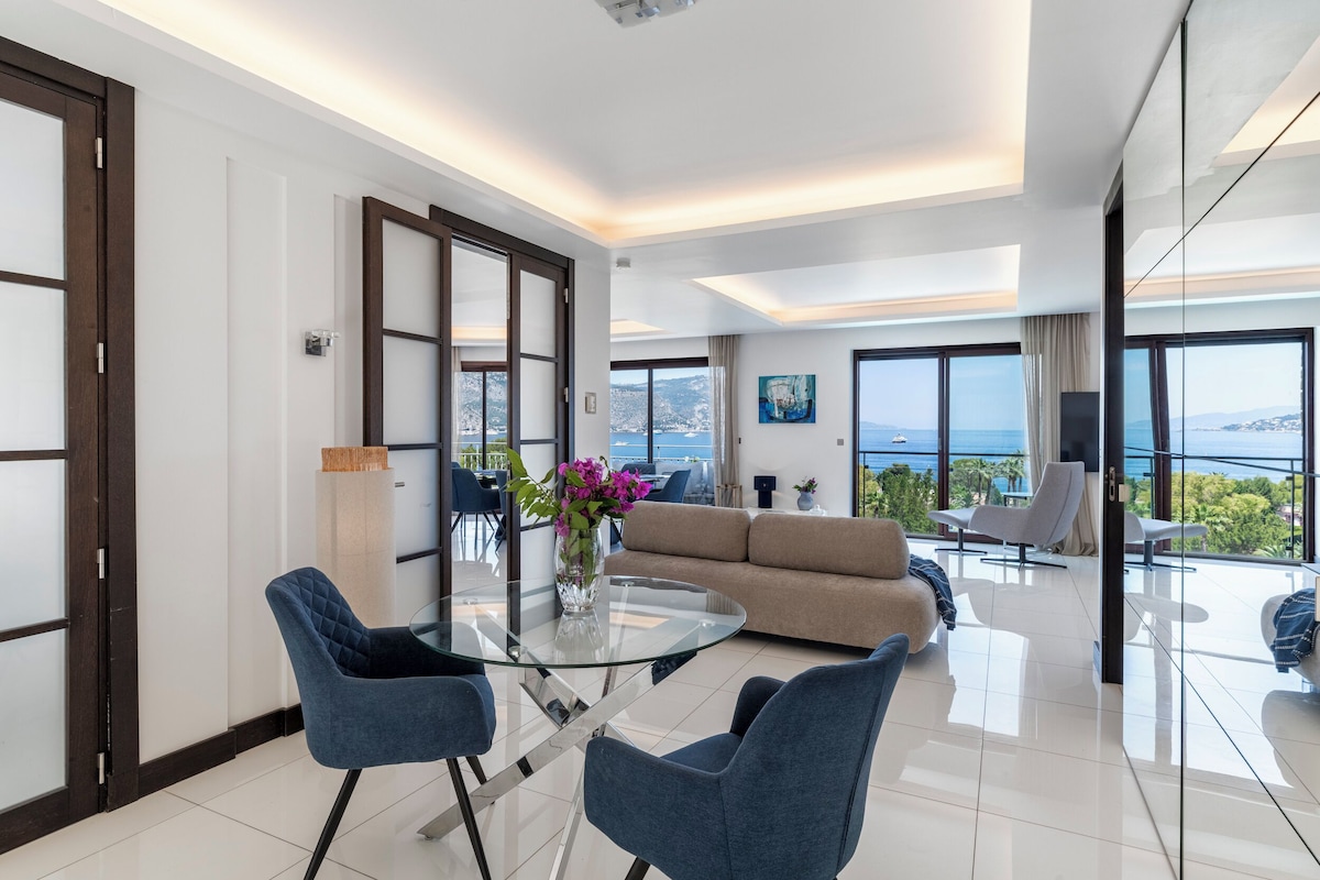 Exclusive Riviera Villa
