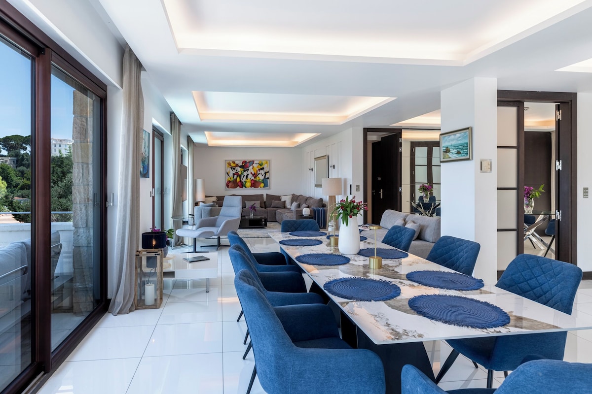 Exclusive Riviera Villa 4