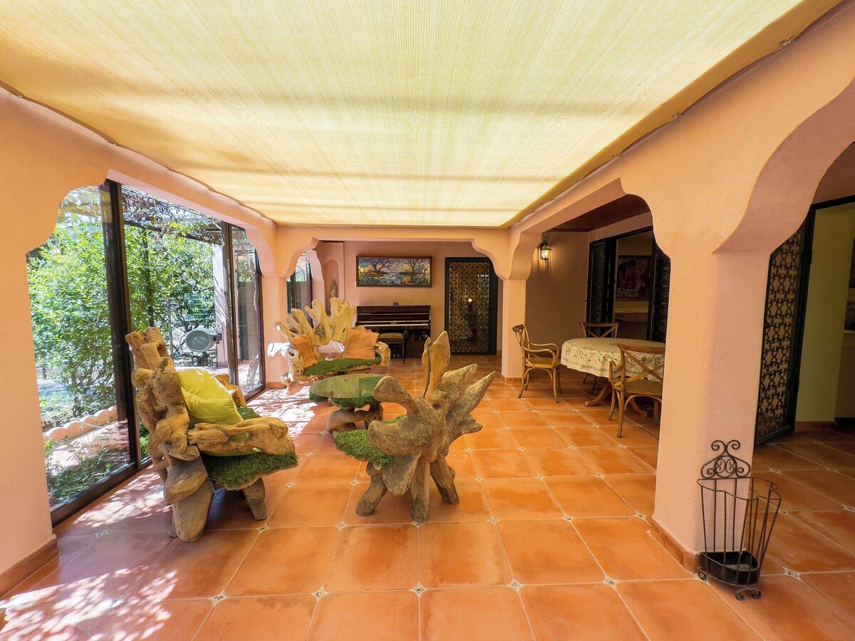 LE VIEUX MOULIN REZ JARDIN VILLA 4