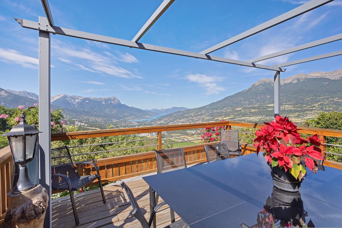 Chambre d’hôtes « Marmotte – Camping Le Mont Orel »