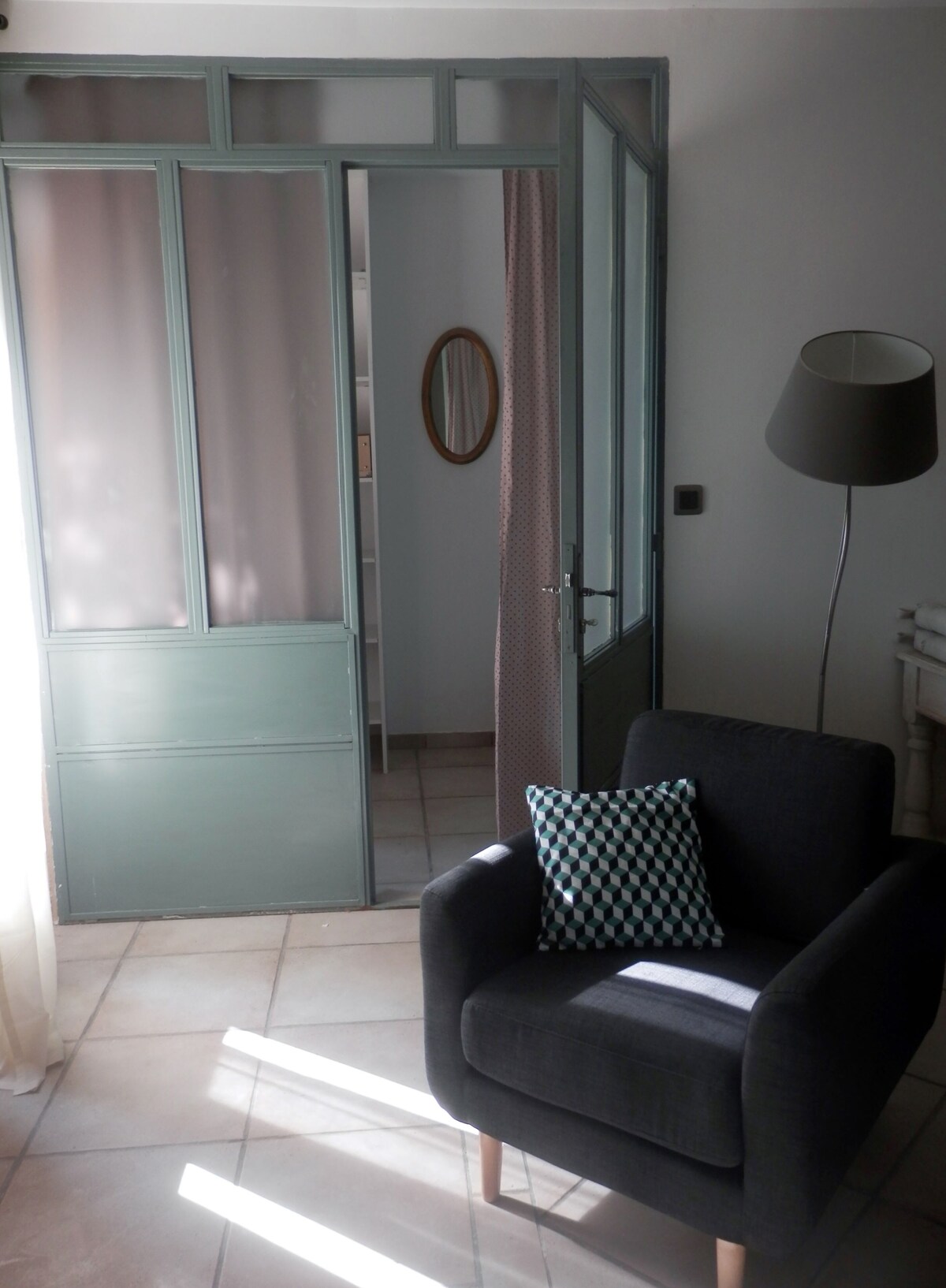 BEAU GITE EN PROVENCE ENTIEREMENT NEUF 60 M2 AU PIED DES DENTELLES DE MONTMIRAIL 6