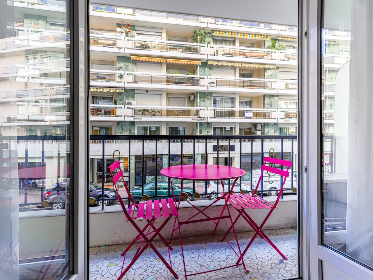 Le Mozart by Interhome
