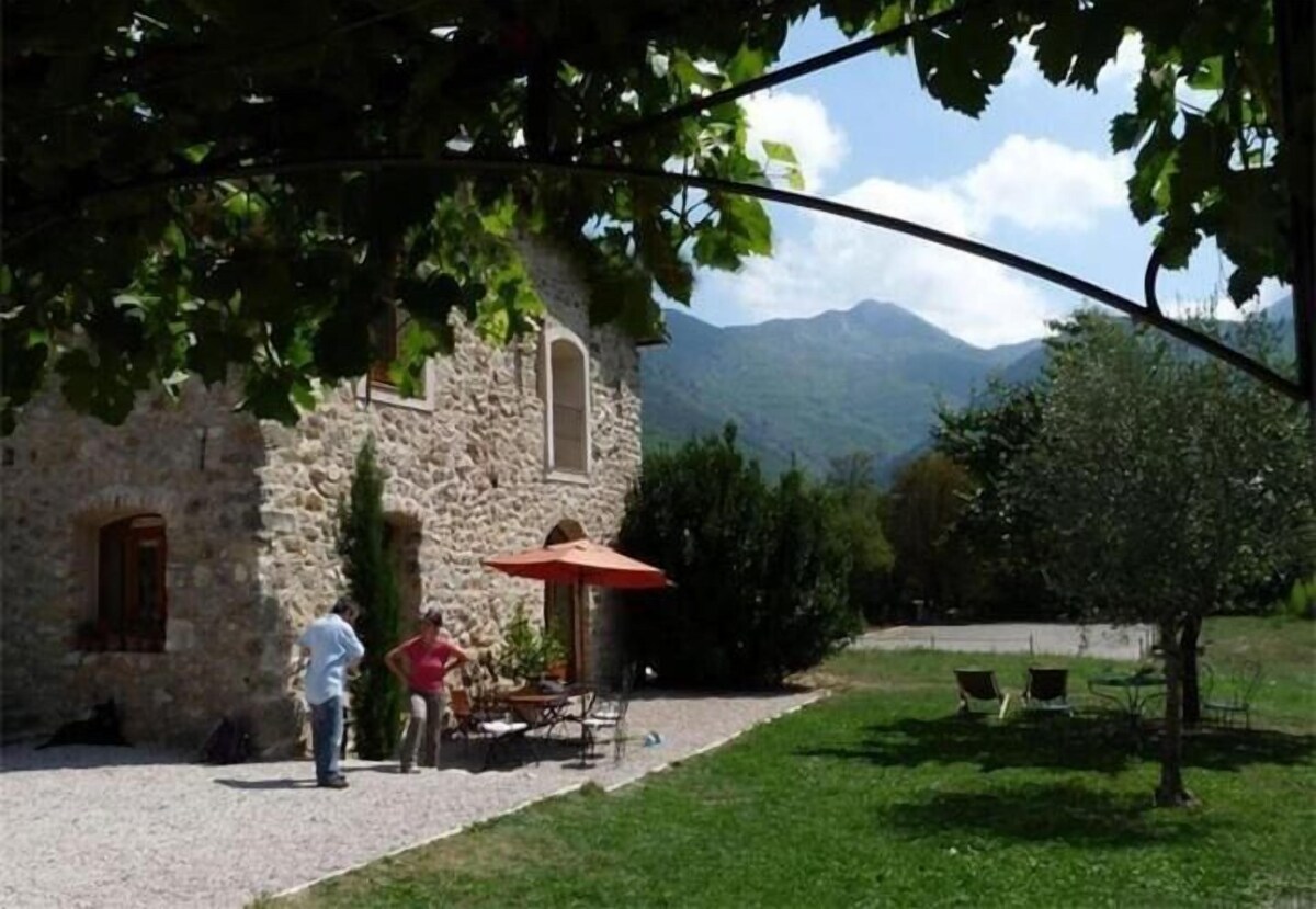 La Chapelle Saint Gervais 6