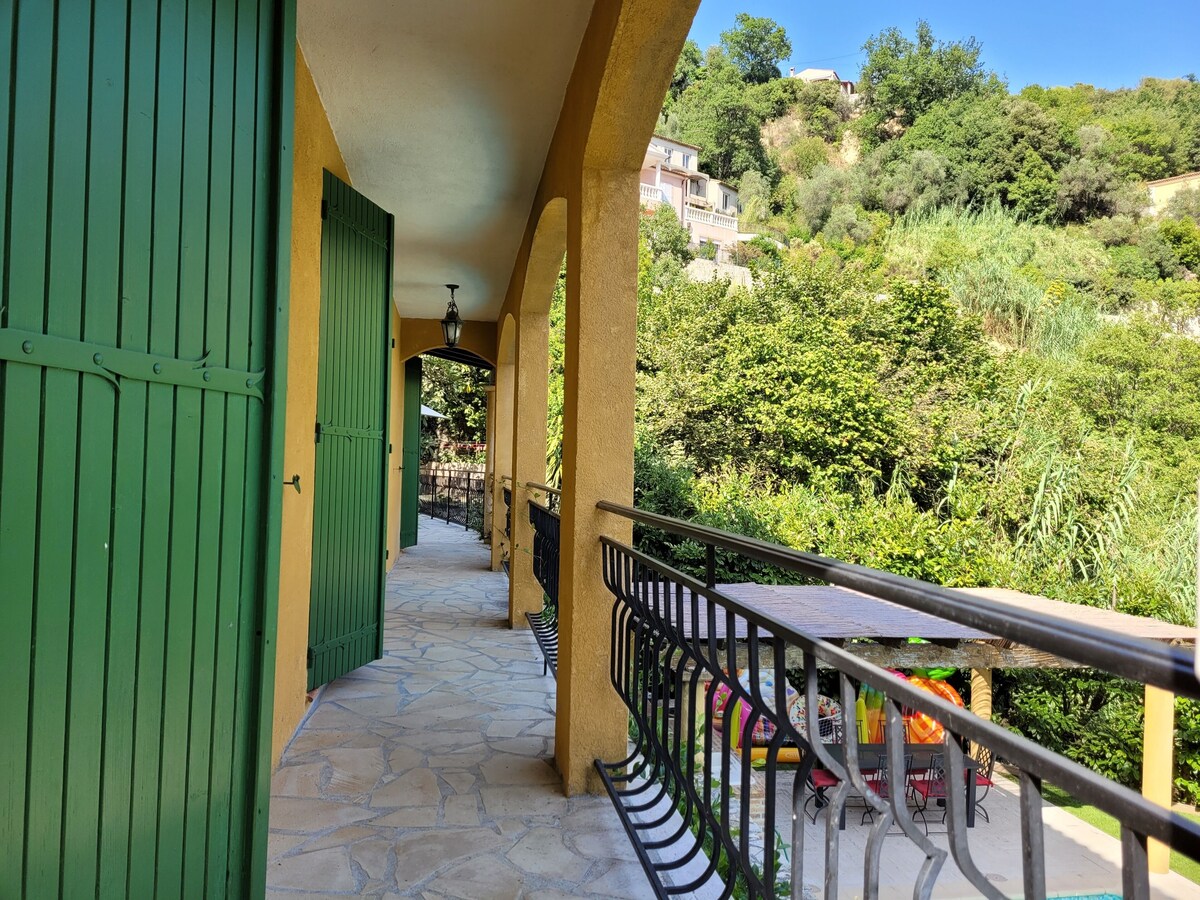 APPARTMENT VILLA AU DESSUS DE MONACO 3