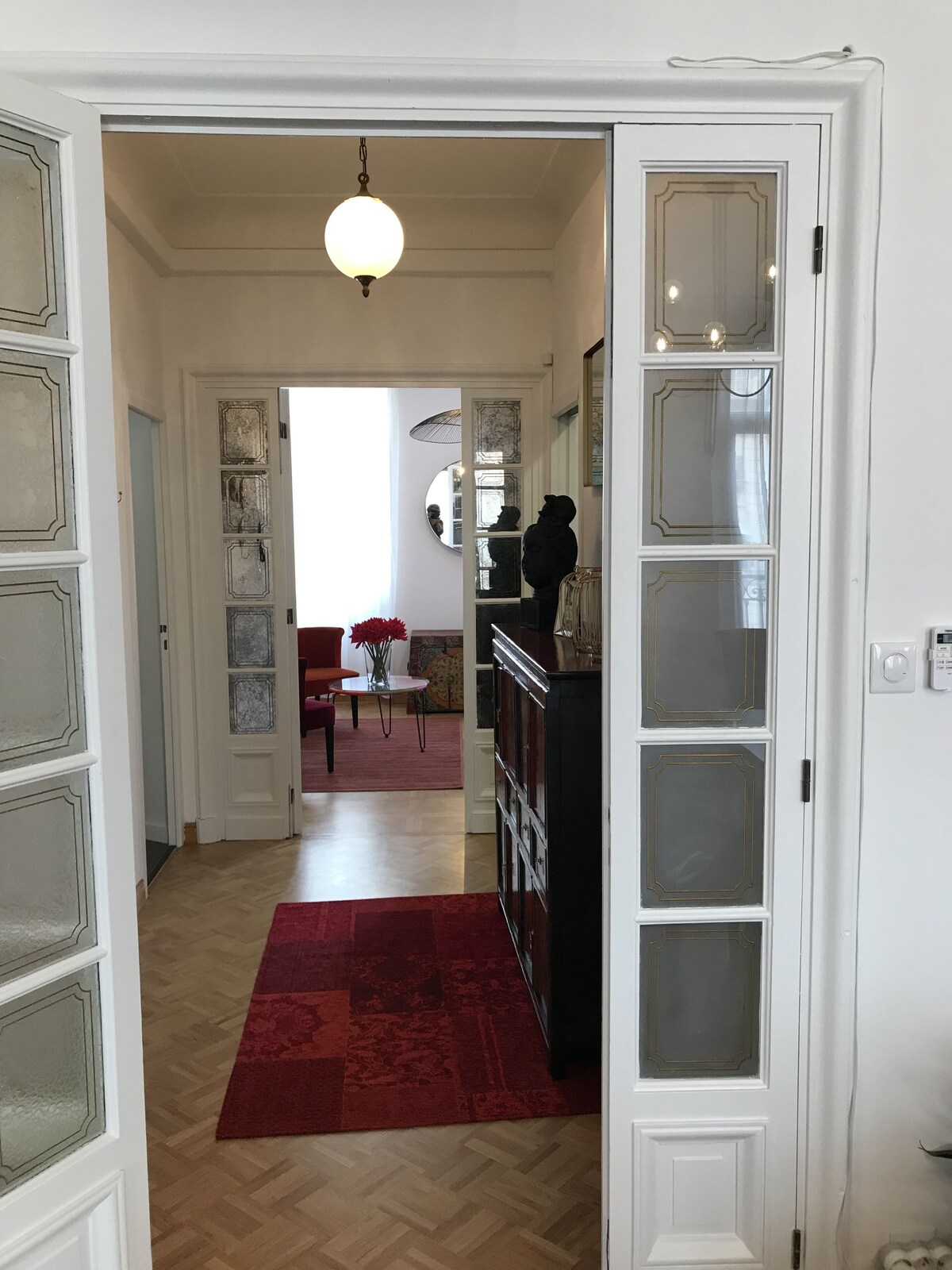 LES CAPUCINES 2