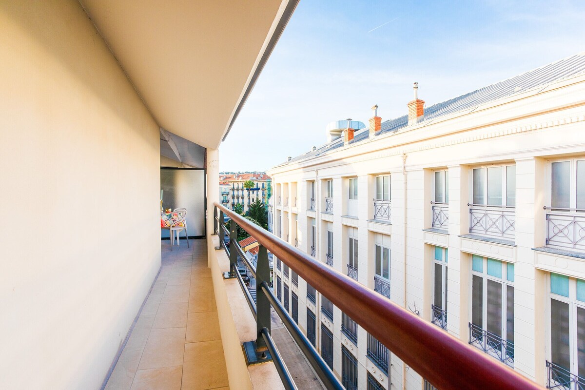 PALAIS LIBERTE IV AP4253 By Riviera Holiday Homes 3