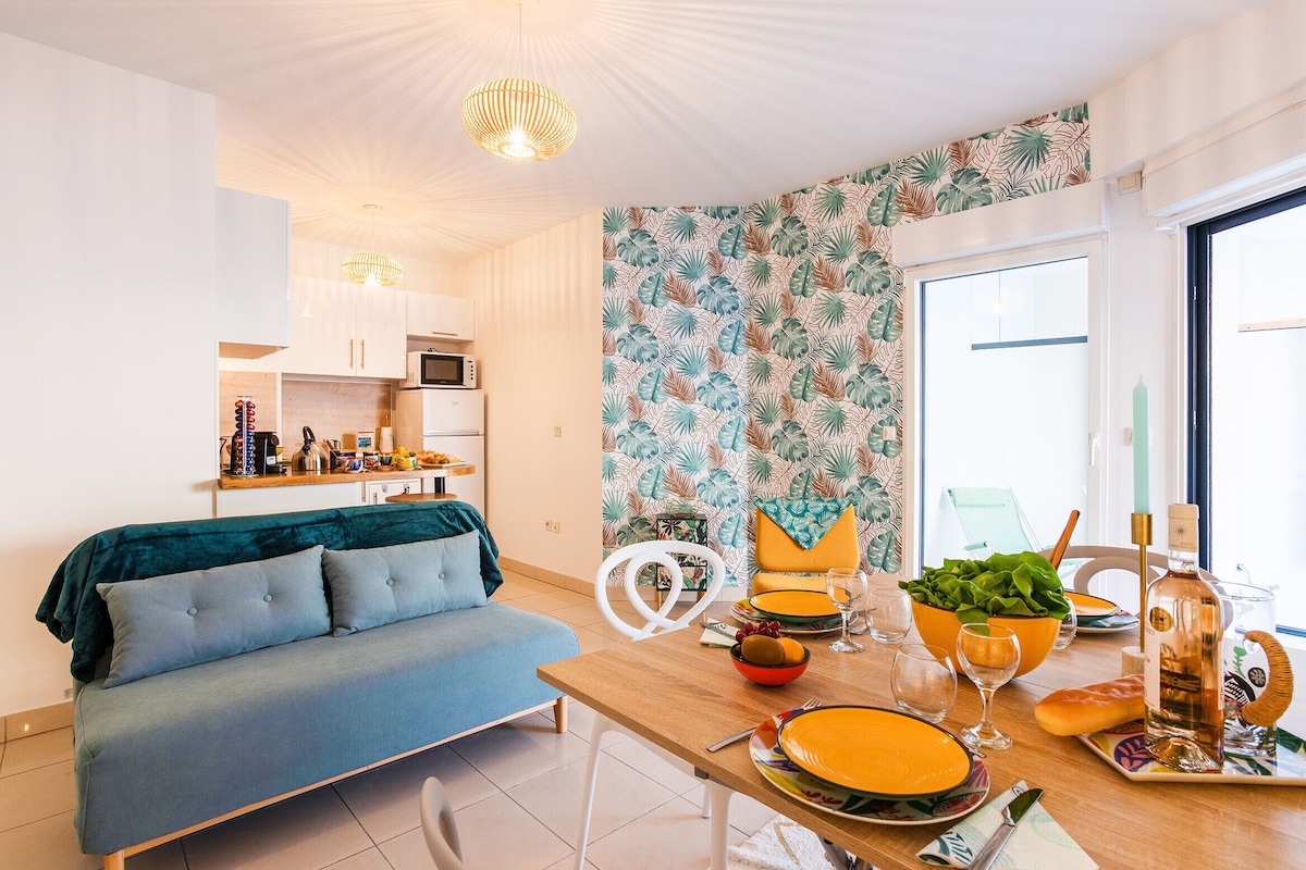 PALAIS LIBERTE IV AP4253 By Riviera Holiday Homes 4