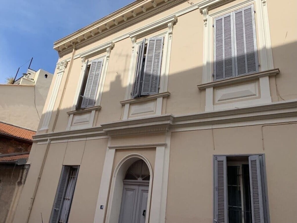 C098 Cannes - Suquet Bel appart 5